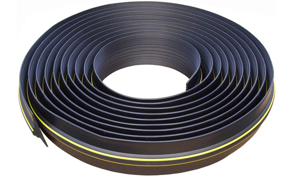 Joint de bobine commerciale de 20 mm enroulé sur toute la longueur montrant son échelle