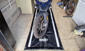 GaraMat – Tapis de confinement pour motos